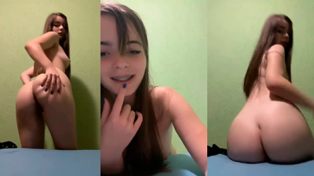 Jovencita brasileña desnuda mostrando su coño